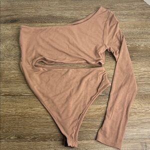 Naked Wardrobe One-Shoulder Long Sleeve Bodysuit – Size L (Made in USA)